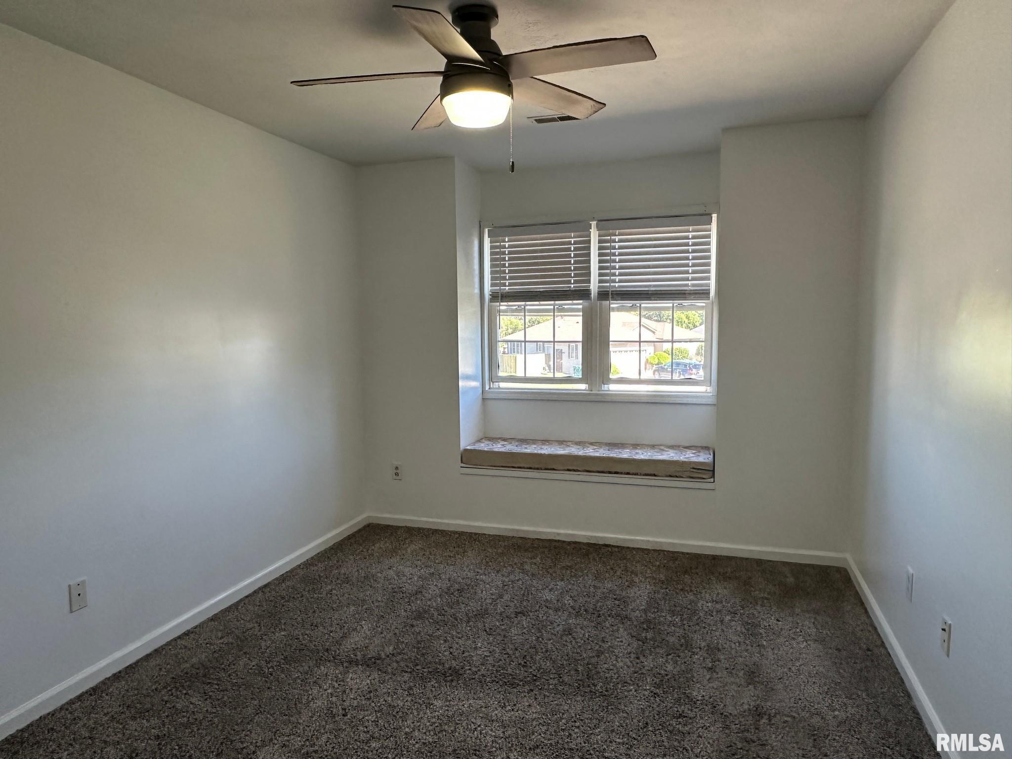 805 Knoll Pointe Place Springfield, IL 62703 - Photo 15 of 26