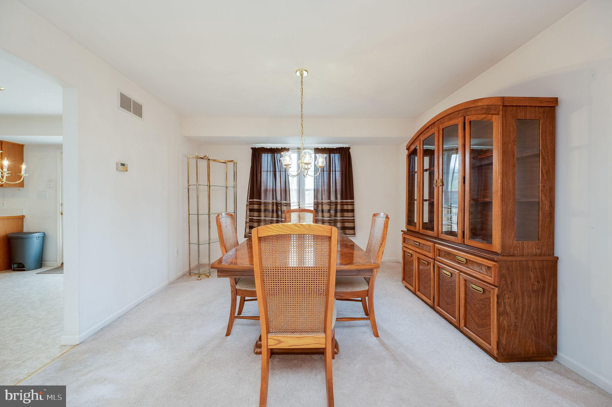 4560 Hillside Road Reading, PA 19606 - Photo 8 of 40 Gallery Image 8