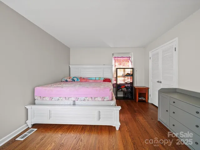 $418,000 | 7335 Meadowdale Lane, Charlotte, NC 28212