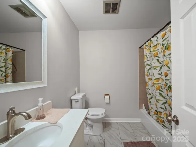 $418,000 | 7335 Meadowdale Lane, Charlotte, NC 28212