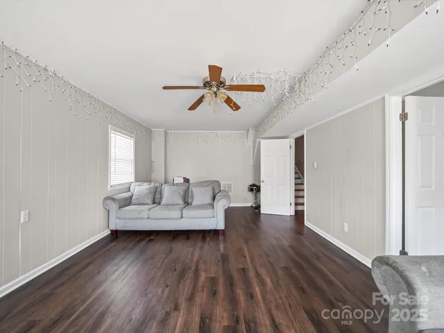 $418,000 | 7335 Meadowdale Lane, Charlotte, NC 28212