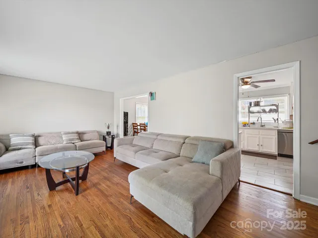 $418,000 | 7335 Meadowdale Lane, Charlotte, NC 28212