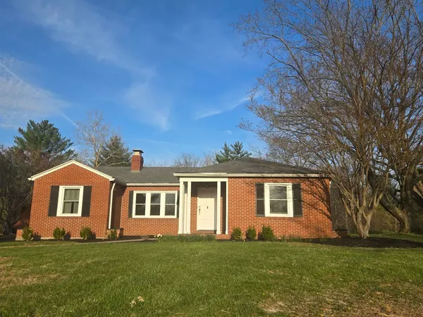 $315,000 | 14652 North Il Highway, Mount Vernon, IL 62864