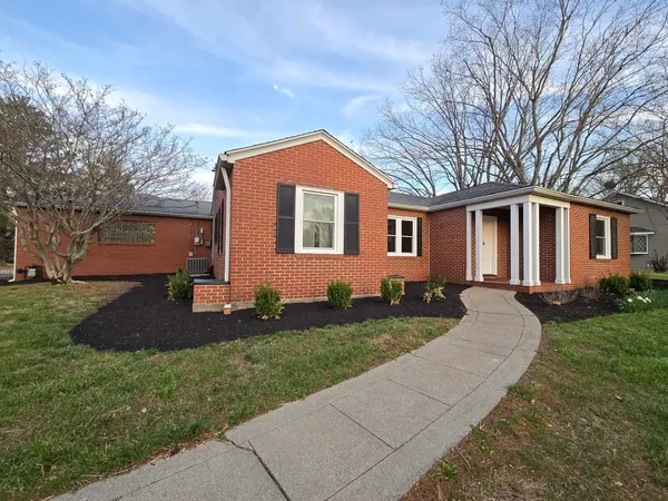 $299,900 | 14652 North Il Highway, Mount Vernon, IL 62864