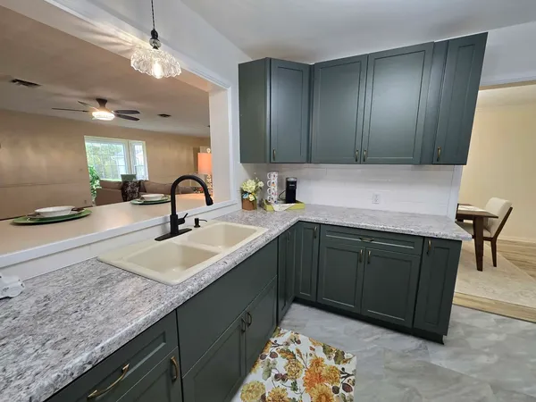 $299,900 | 14652 North Il Highway, Mount Vernon, IL 62864