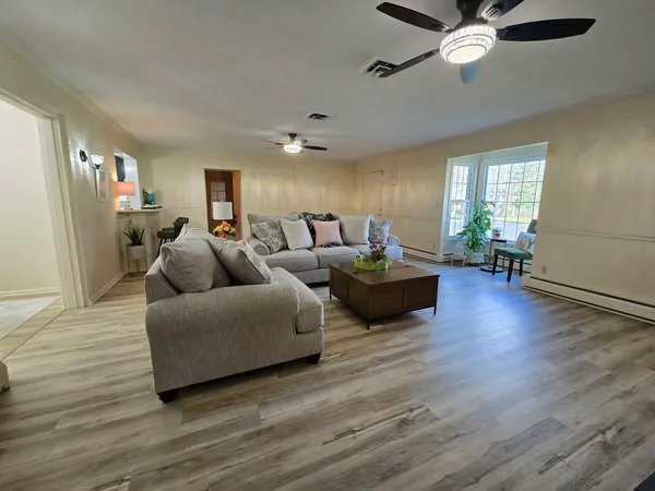 $299,900 | 14652 North Il Highway, Mount Vernon, IL 62864