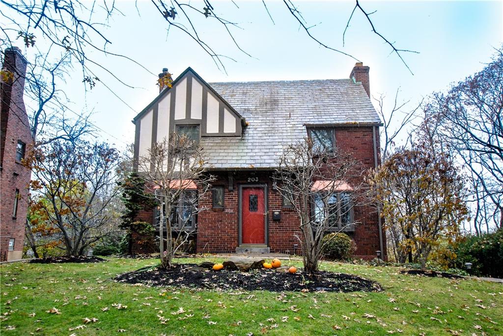 203 Overdale Road Pittsburgh, PA 15221 - Photo 3 of 23 Gallery Image 3