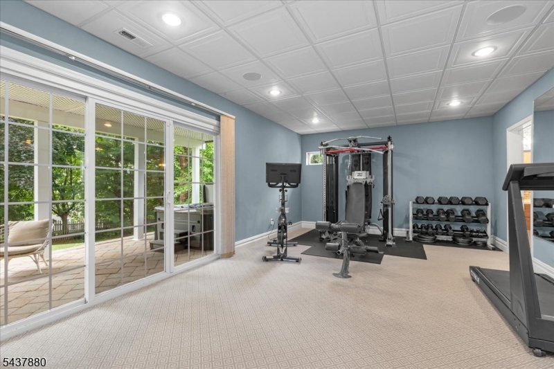 6 Barnstable Road Berkeley Heights, NJ 07922 - Photo 38 of 48