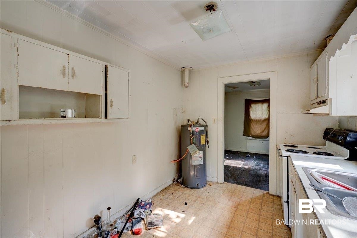 524 6th Avenue Mobile, AL 36611 - Photo 4 of 9