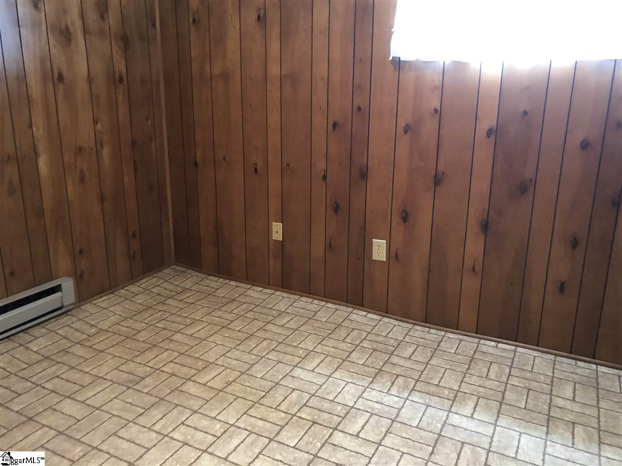 509 Tryon Street Greer, SC 29651 - Photo 22 of 34