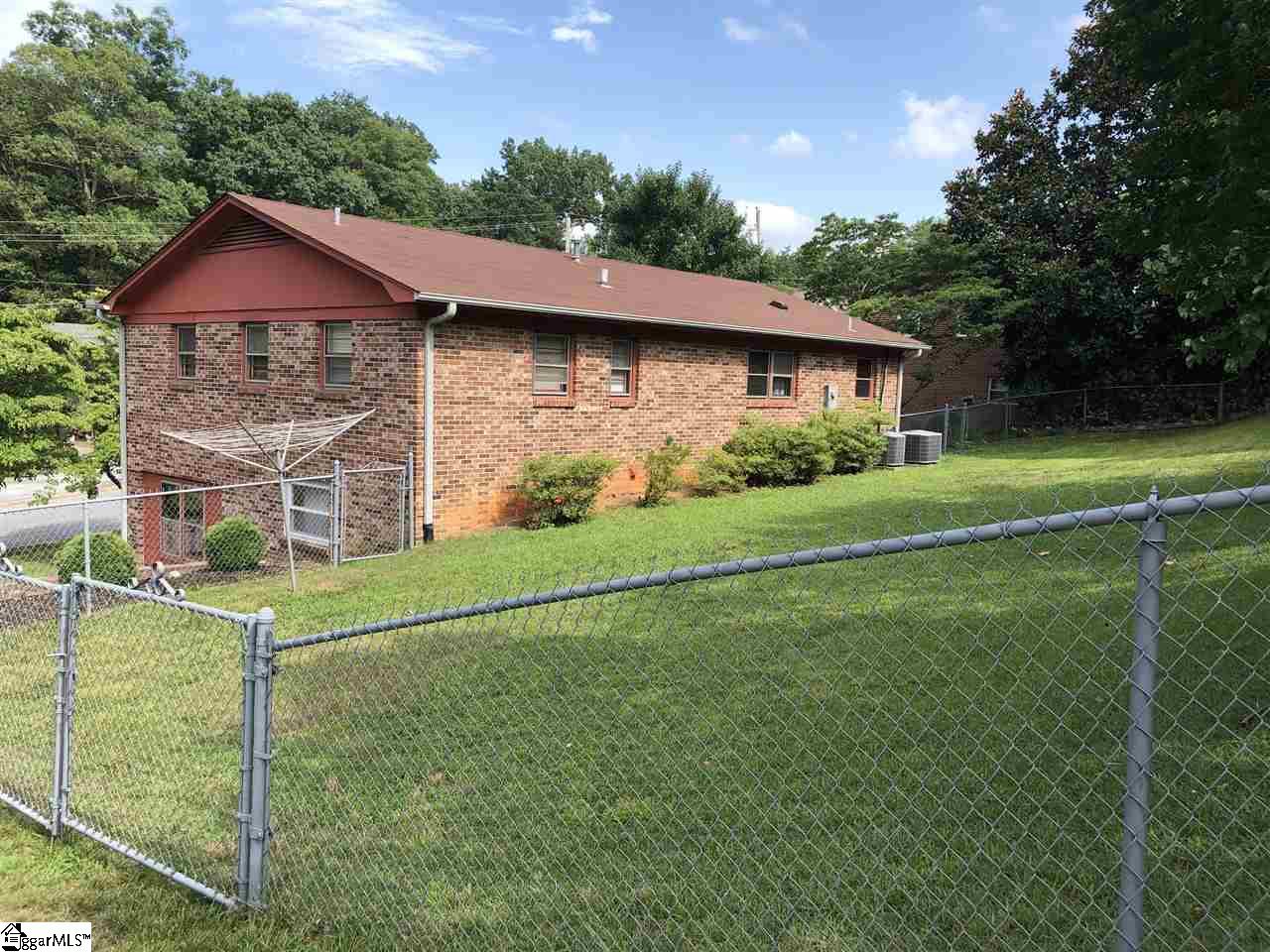 509 Tryon Street Greer, SC 29651 - Photo 32 of 34