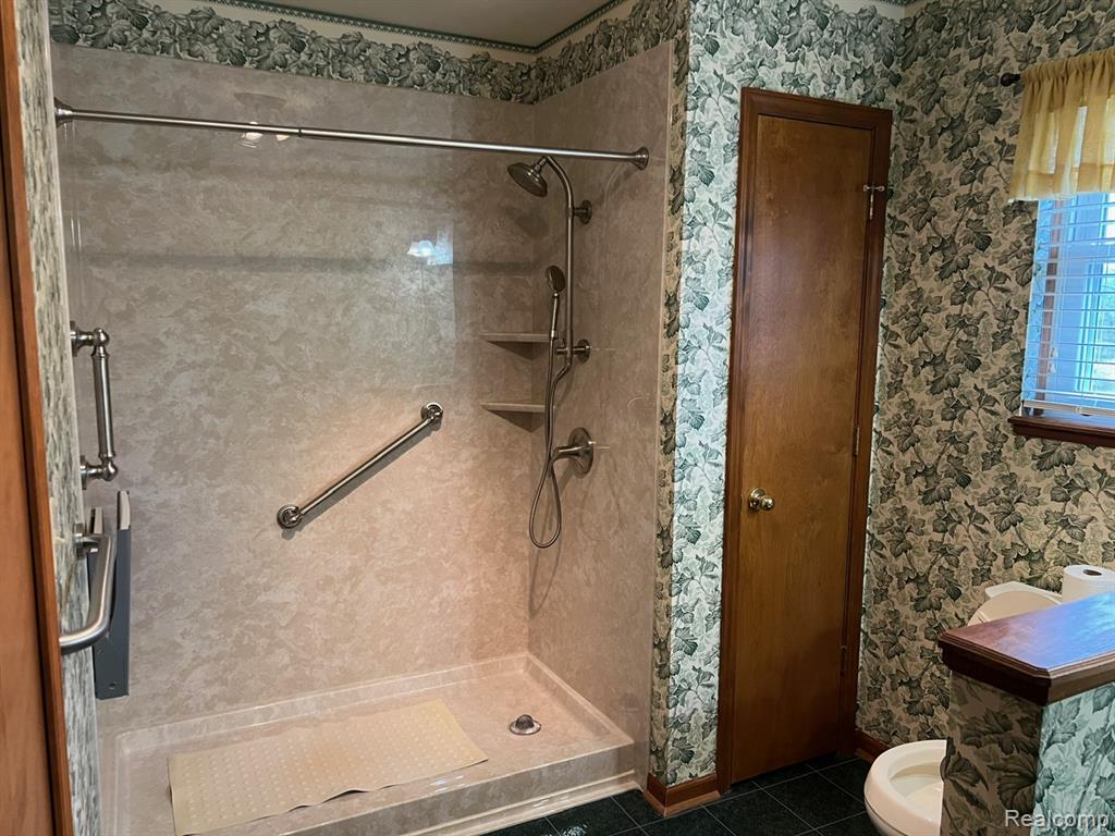 4480 Genesee Road Lapeer, MI 48446 - Photo 19 of 34 Gallery Image 19