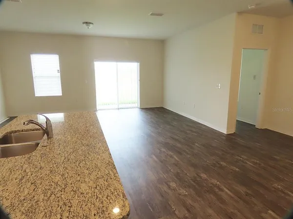 $2,300 | 3026 Nova Scotia Way, New Smyrna Beach, FL 32168