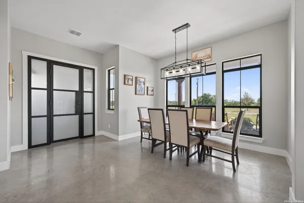 $797,500 | 2493 County Road 4713, La Coste, TX 78039