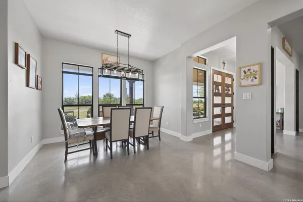 $797,500 | 2493 County Road 4713, La Coste, TX 78039