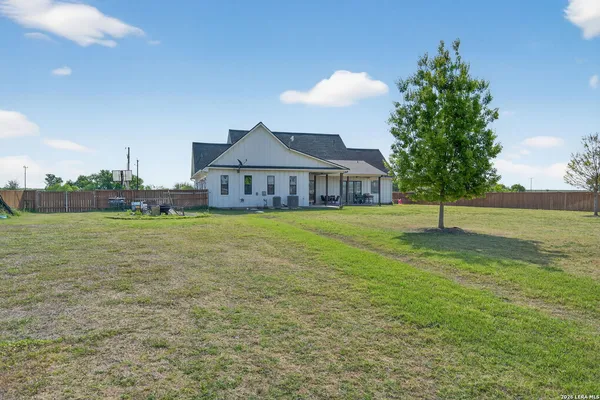 $797,500 | 2493 County Road 4713, La Coste, TX 78039