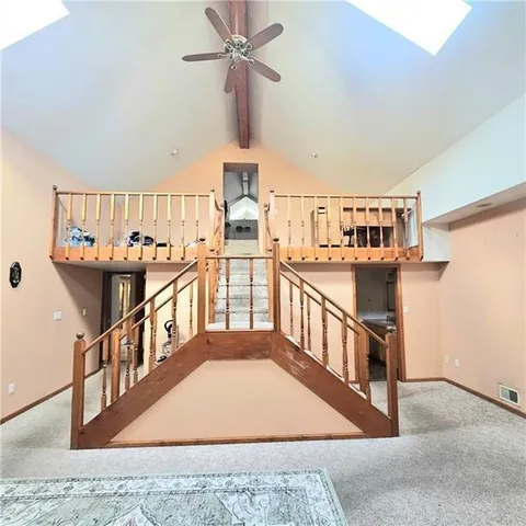 a view of a livingroom with furniture