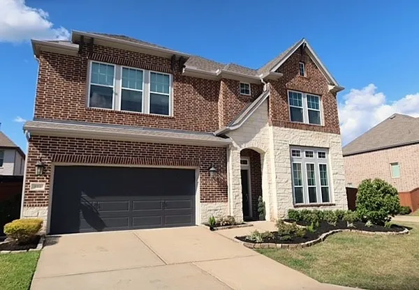 $604,999 | 522 Kingston Lane, Shenandoah, TX 77384