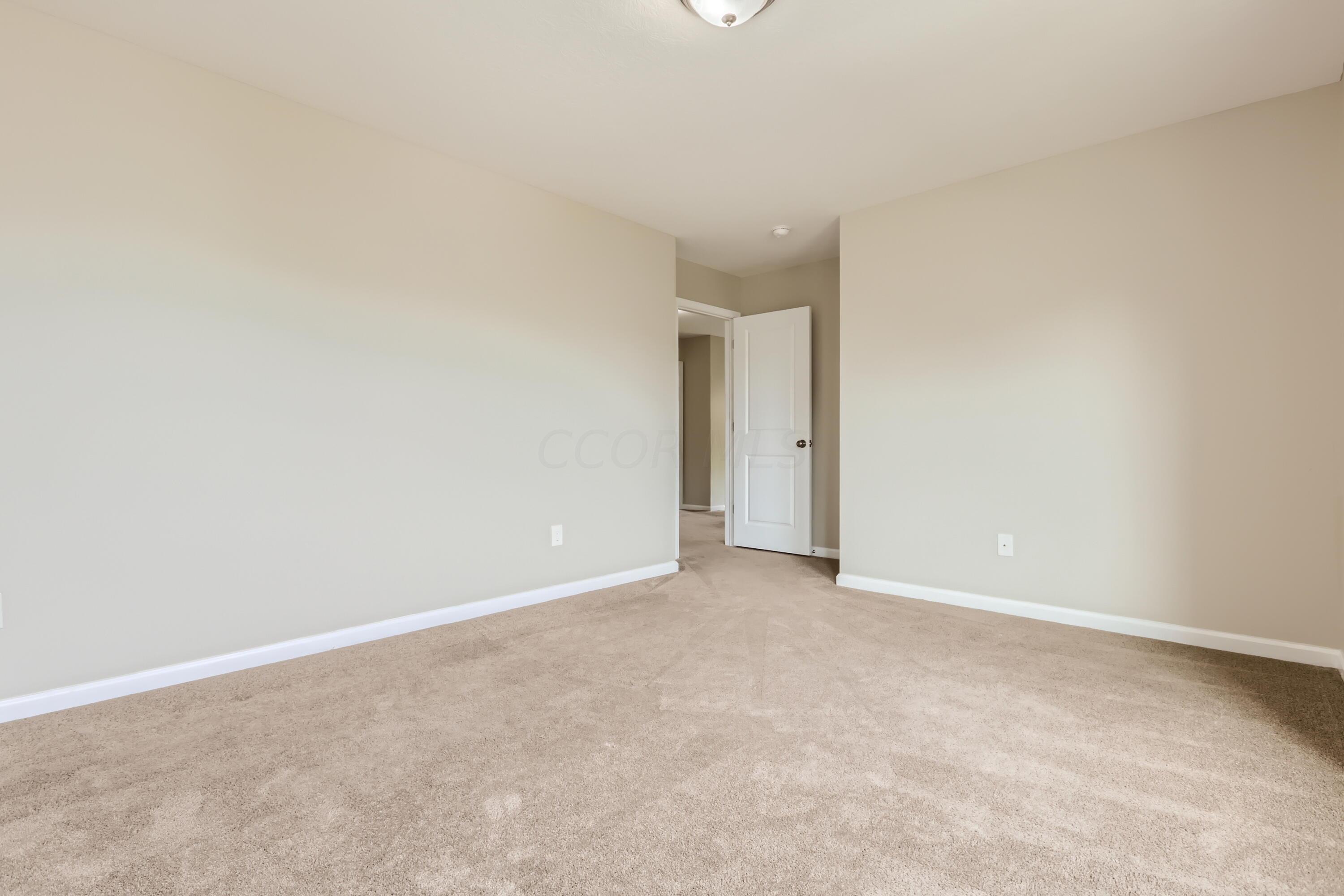 2496 Ridgeway Avenue Lancaster, OH 43130 - Photo 23 of 28 2496 Ridgeway Ave - Print Quality - 023