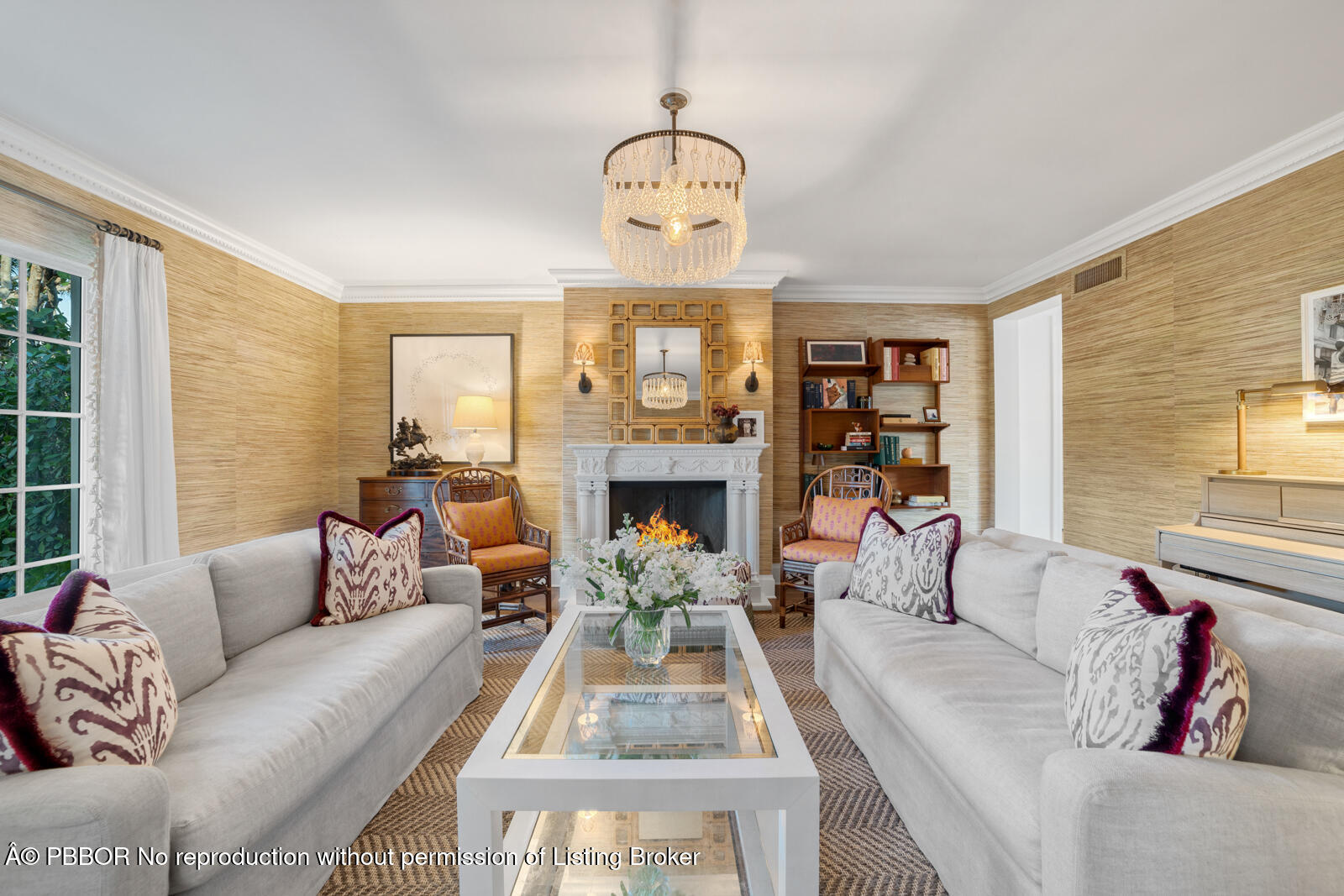 218 List Road Palm Beach, FL 33480 - Photo 4 of 40 Living Room