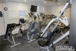 $2,450 | 750 Shore Road, Unit 4D, Long Beach, NY 11561