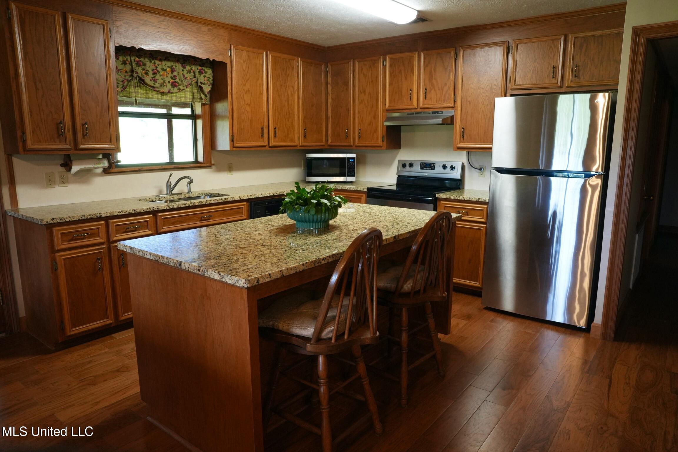 1074 Midway Odom Road Forest, MS 39074 - Photo 16 of 37 2E19E453-19D1-4997-8D42-8241107A90DF