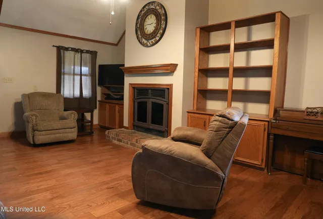 $527,650 | 1074 Midway Odom Road, Forest, MS 39074