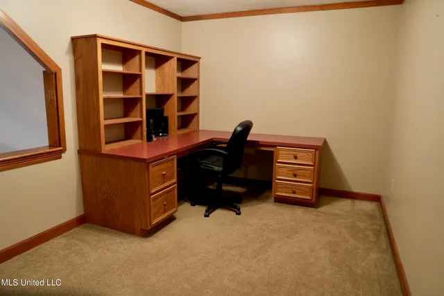 $527,650 | 1074 Midway Odom Road, Forest, MS 39074