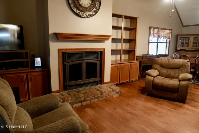 $527,650 | 1074 Midway Odom Road, Forest, MS 39074