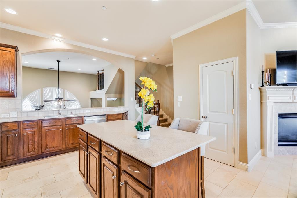 5709 Lunsford Road Plano, TX 75024 - Photo 11 of 29