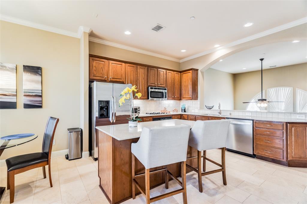 5709 Lunsford Road Plano, TX 75024 - Photo 13 of 29