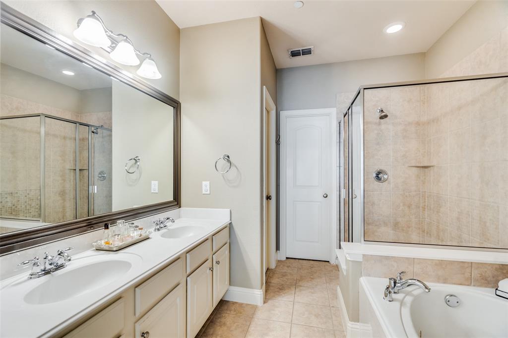 5709 Lunsford Road Plano, TX 75024 - Photo 20 of 29