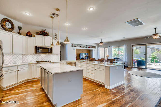13355 West Coronado Road Goodyear, AZ 85395 - Photo 3 of 28 Gourmet Kitchen