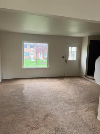 $169,900 | 143 Sheffield Drive, Saline, MI 48176