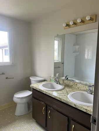 $169,900 | 143 Sheffield Drive, Saline, MI 48176