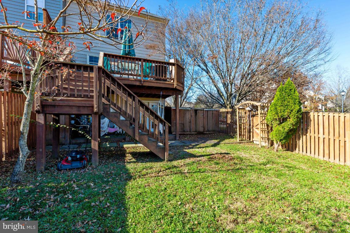 142 Connery Terrace Southwest Leesburg, VA 20175 - Photo 35 of 37
