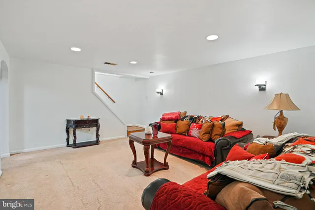 $448,000 | 7531 Dover Lane, Hyattsville, MD 20784