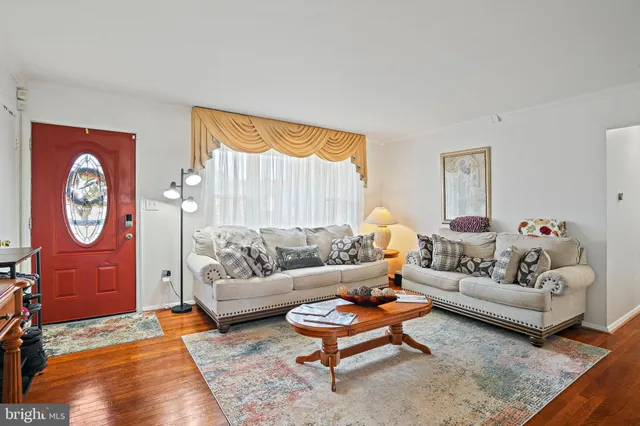 $448,000 | 7531 Dover Lane, Hyattsville, MD 20784