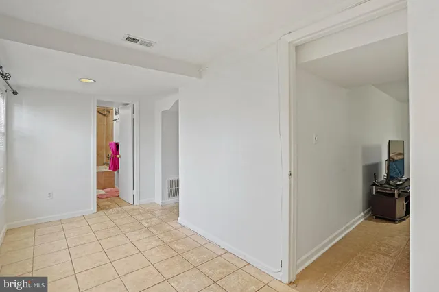 $448,000 | 7531 Dover Lane, Hyattsville, MD 20784