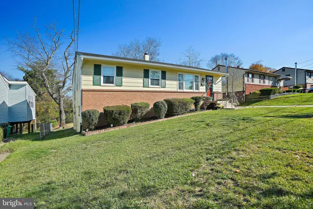 $448,000 | 7531 Dover Lane, Hyattsville, MD 20784
