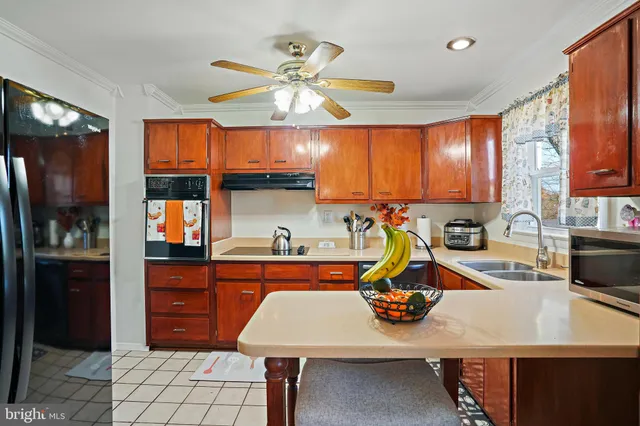 $448,000 | 7531 Dover Lane, Hyattsville, MD 20784