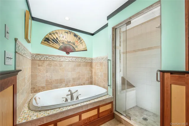 $20,000 | 6 White Lane, Hampton Bays, NY 11946