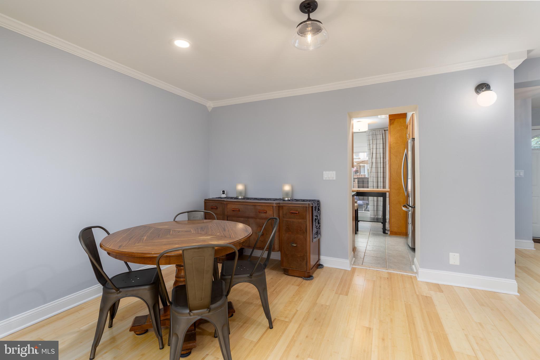 1656 Valencia Way Reston, VA 20190 - Photo 17 of 50 Large dining area perfect for mealtimes