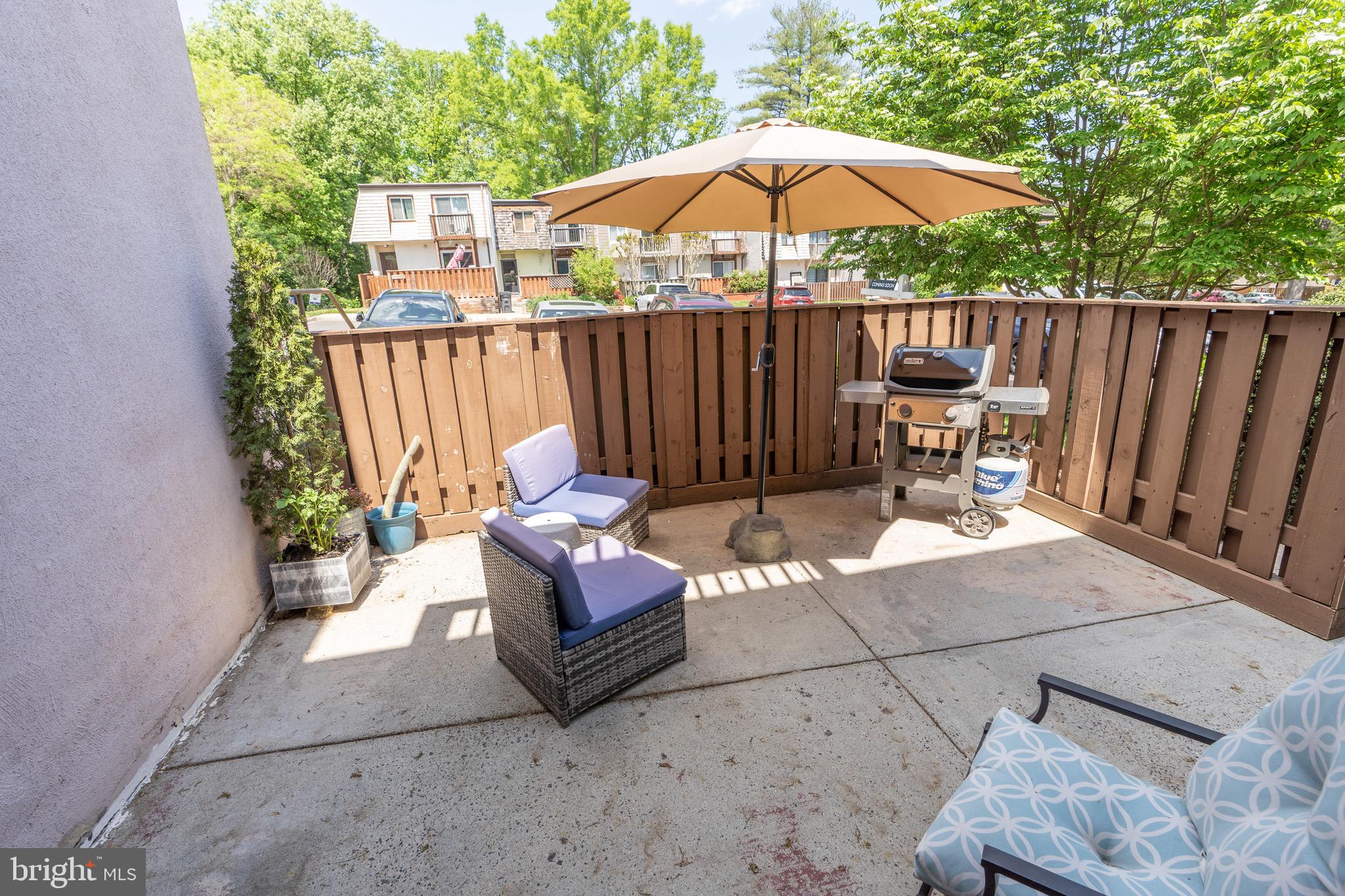 1656 Valencia Way Reston, VA 20190 - Photo 25 of 50 Welcome neighbors and friends