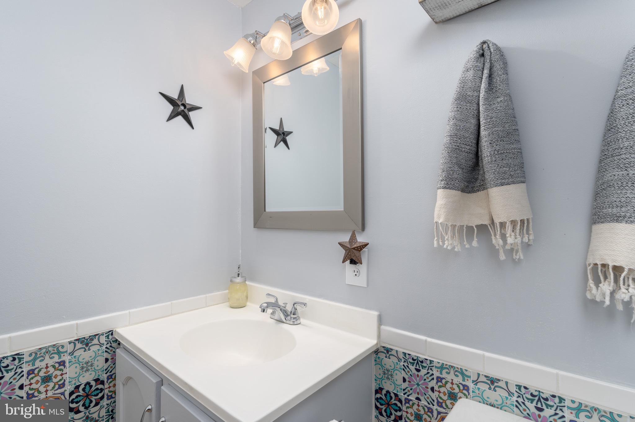 1656 Valencia Way Reston, VA 20190 - Photo 47 of 50 Additional bathroom on the LL