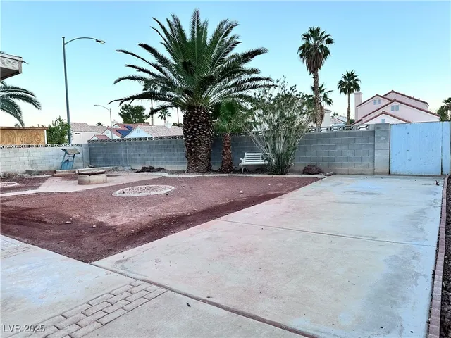 $1,795 | 6517 Chilton Court, Las Vegas, NV 89108