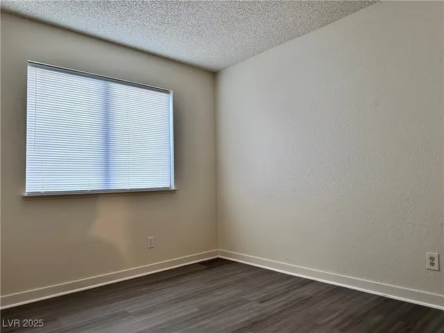 $1,795 | 6517 Chilton Court, Las Vegas, NV 89108