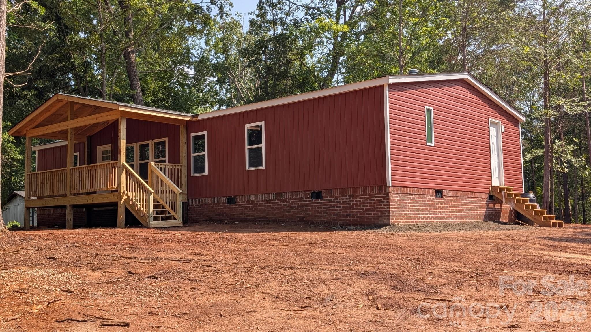 9401 Seymour Lane Davidson, NC 28036 - Photo 1 of 1