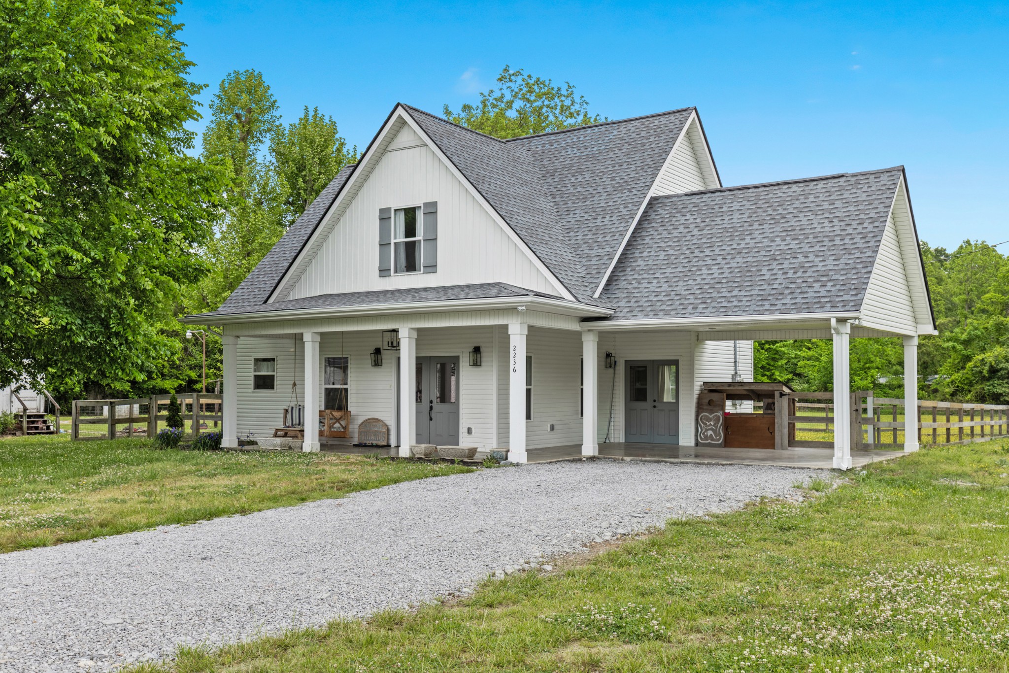 2236 Old Washington Road Cedar Hill, TN 37032 - Photo 2 of 35