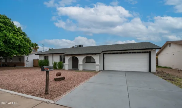 $417,000 | 4146 West Desert Hills Drive, Phoenix, AZ 85029